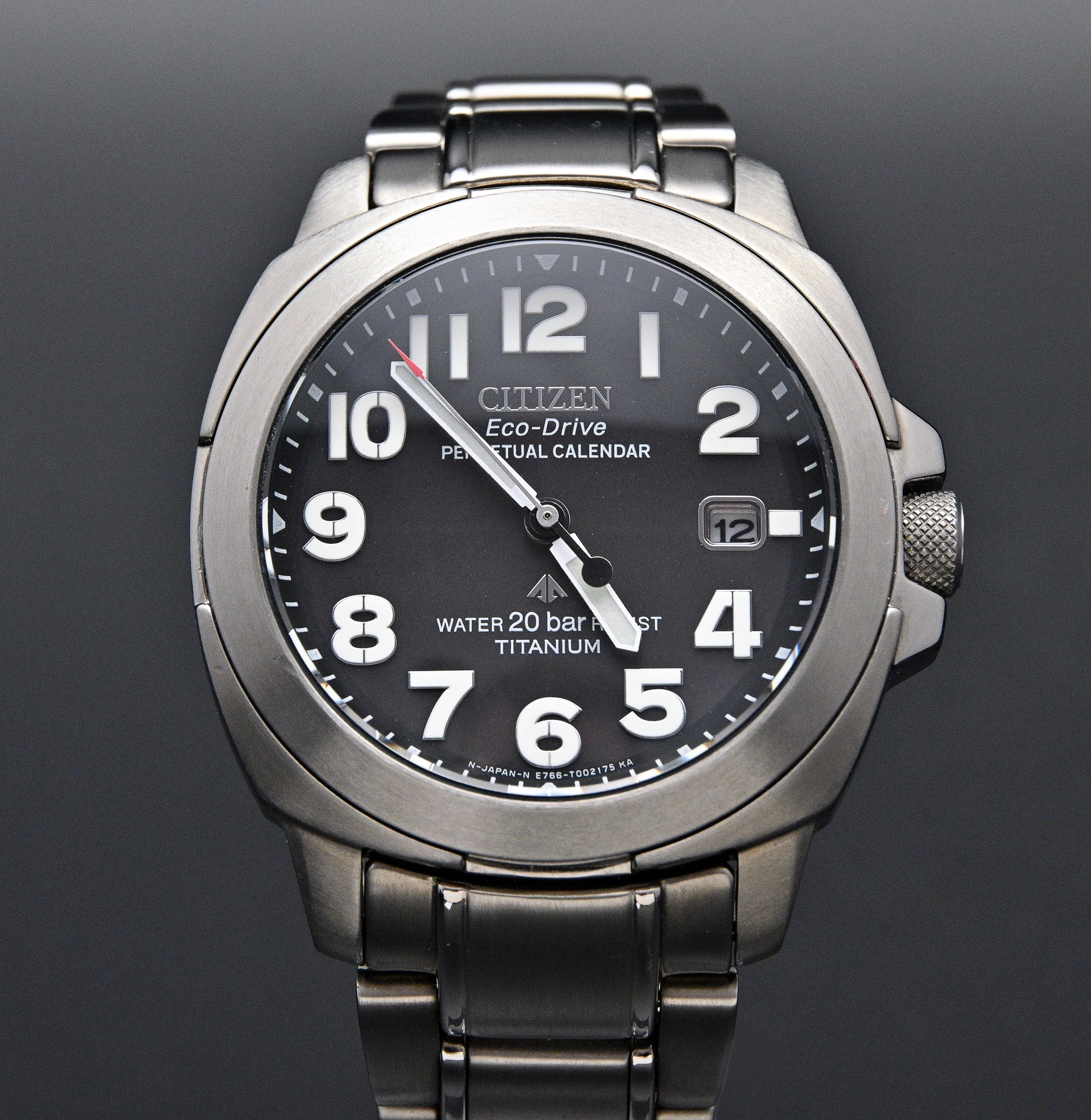 How do I Fix a Scratch on a Titanium Watch? - Wristwatch Review UK